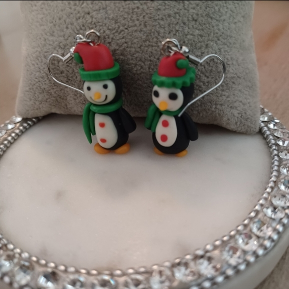 Green Holiday Christmas Penguin Dangle Drop Earrings - Picture 7 of 11